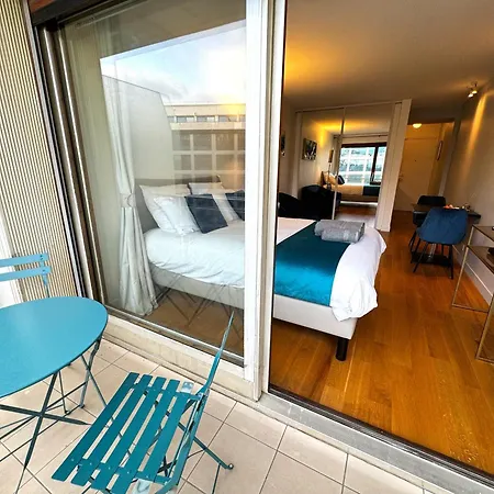 Le Wagram - With Terrasse - Arc De Triomphe Apartment Paris